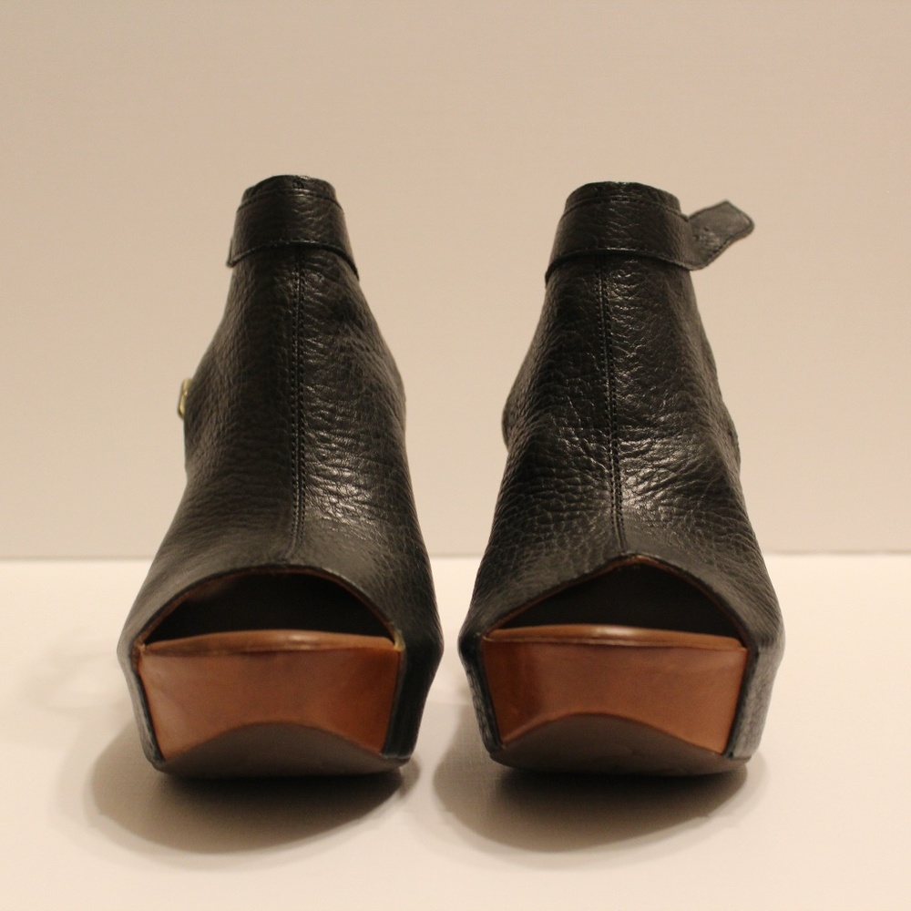 Kork-Ease Black Wedge Sandals